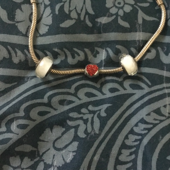 16 in n 18 inch with 3 beads chamilia n Brighton - Picture 3 of 8